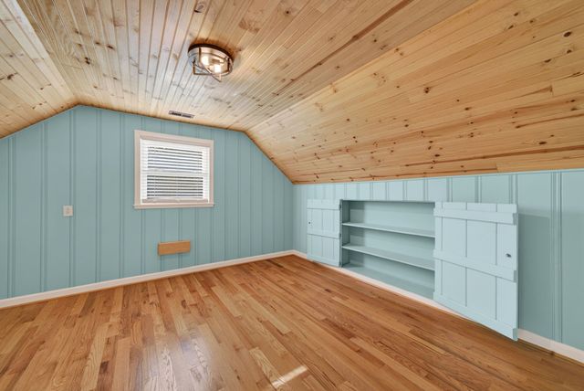 207 2nd Ave, Columbia, TN 38401