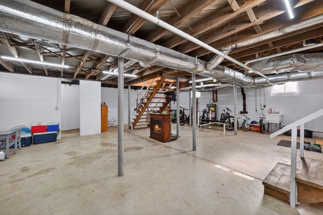 207 2nd Ave, Columbia, TN 38401