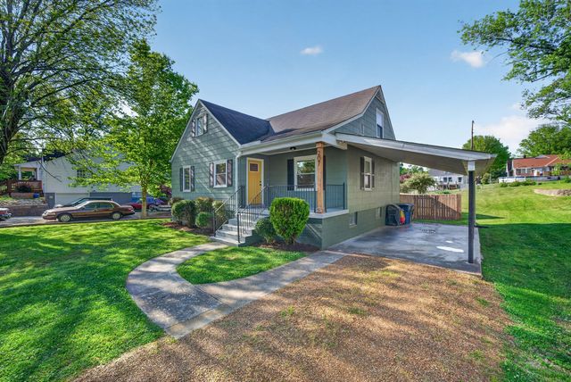 207 2nd Ave, Columbia, TN 38401