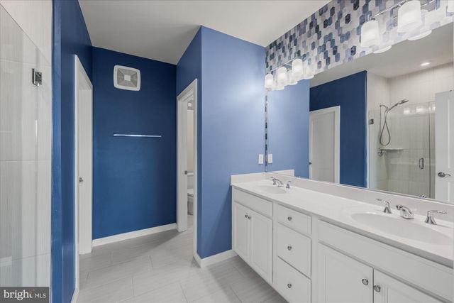 20316 NEWFOUNDLAND SQ, Ashburn, VA 20147