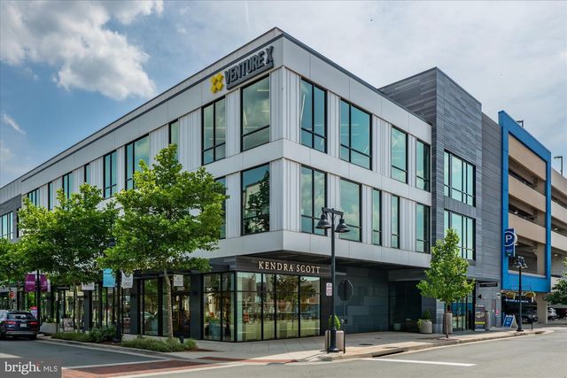 20316 NEWFOUNDLAND SQ, Ashburn, VA 20147