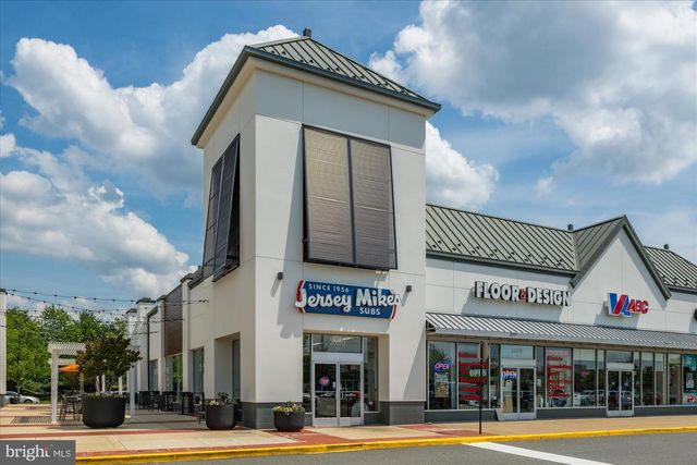 20316 NEWFOUNDLAND SQ, Ashburn, VA 20147