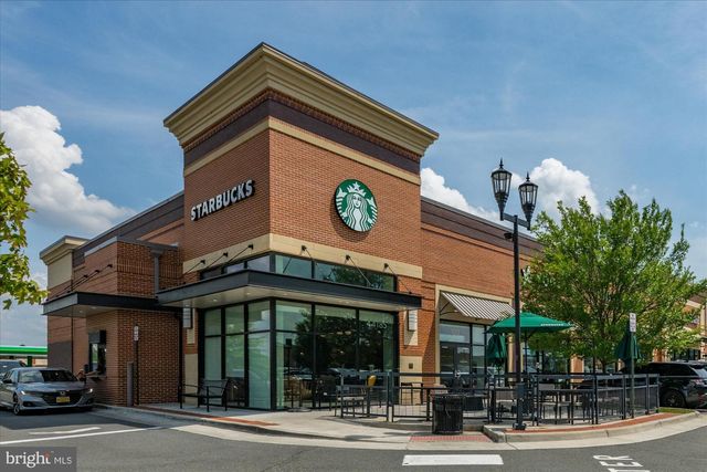 20316 NEWFOUNDLAND SQ, Ashburn, VA 20147