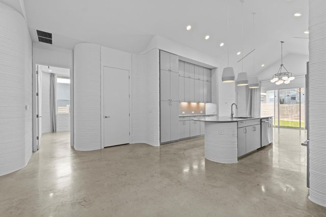 117 Rough Creek RD, Georgetown, TX 78628