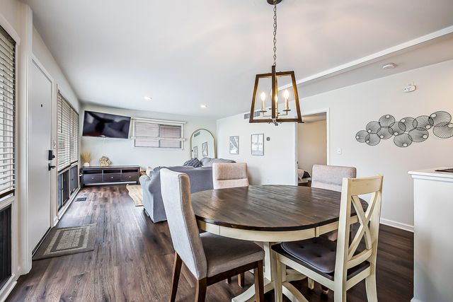 2133 N Circle Drive, Ann Arbor, MI 48103