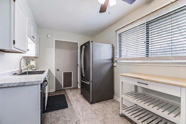 2133 N Circle Drive, Ann Arbor, MI 48103