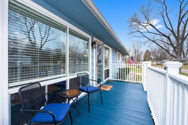 2133 N Circle Drive, Ann Arbor, MI 48103