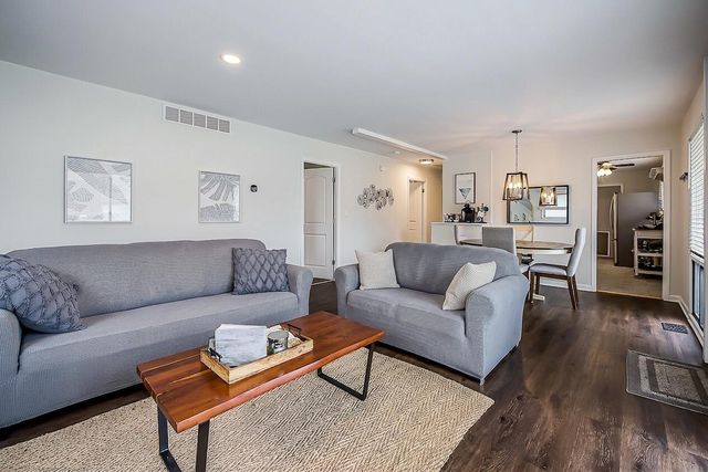 2133 N Circle Drive, Ann Arbor, MI 48103