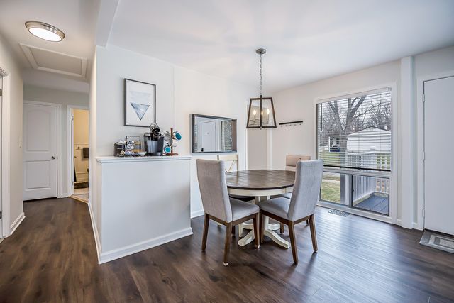 2133 N Circle Drive, Ann Arbor, MI 48103