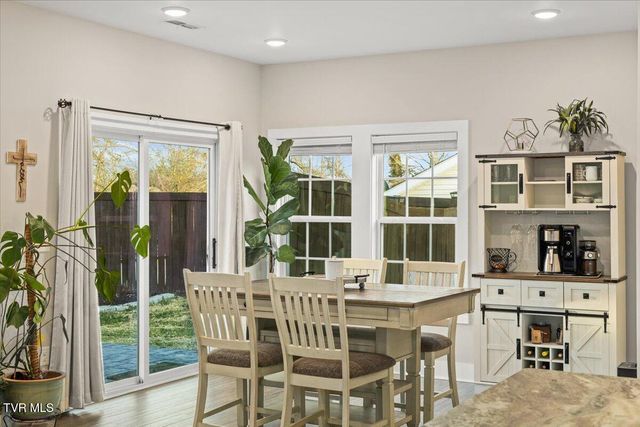 994 Boones Creek Road, Jonesborough, TN 37659