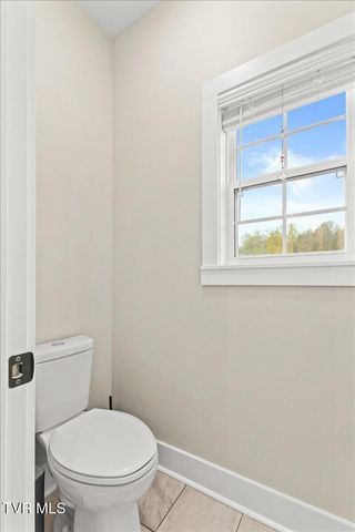 994 Boones Creek Road, Jonesborough, TN 37659