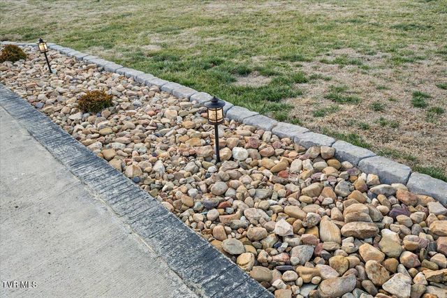 994 Boones Creek Road, Jonesborough, TN 37659