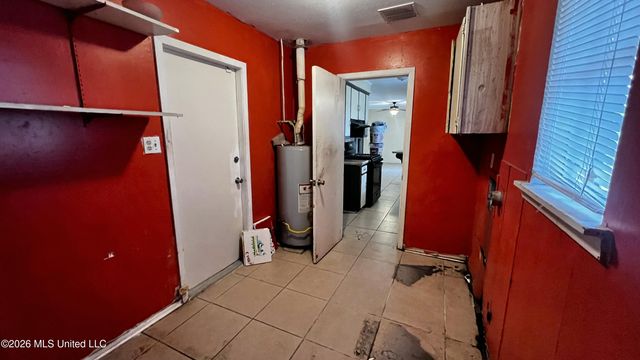 4953 Rosehaven Drive, Jackson, MS 39209