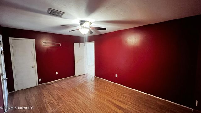 4953 Rosehaven Drive, Jackson, MS 39209