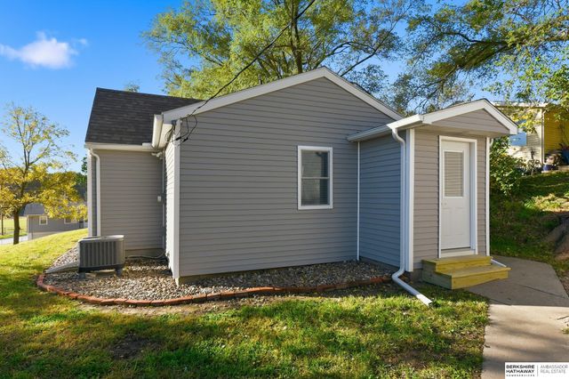 418 S 4th Street, Plattsmouth, NE 68048