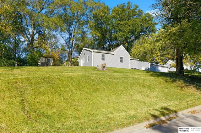 418 S 4th Street, Plattsmouth, NE 68048