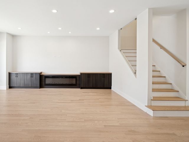 965 E 62nd Street 1, Chicago, IL 60637