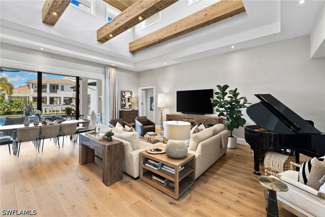 1850 Kingfish RD, Naples, FL 34102