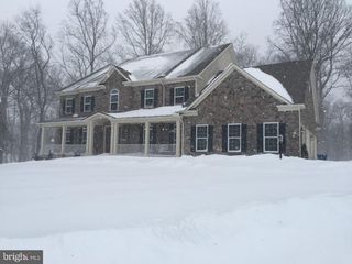 22011 BEAVERDAM DR, Ashburn, VA 20148