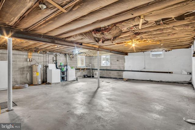 15 HOPE DRIVE, Boiling Springs, PA 17007