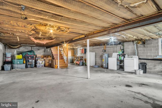 15 HOPE DRIVE, Boiling Springs, PA 17007