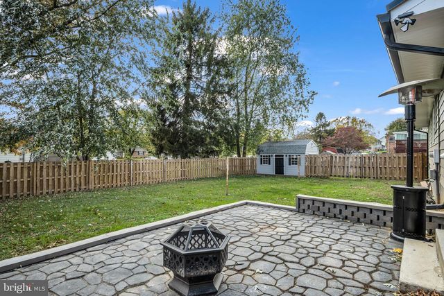 15 HOPE DRIVE, Boiling Springs, PA 17007