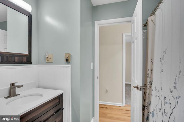 15 HOPE DRIVE, Boiling Springs, PA 17007