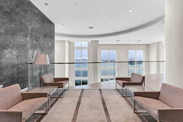 1900 N Bayshore Dr 5103, Miami, FL 33132