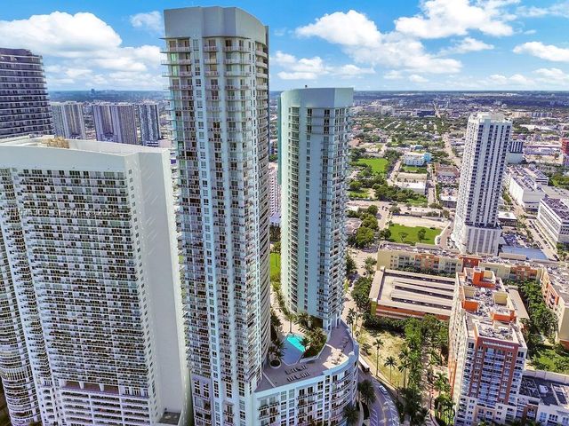 1900 N Bayshore Dr 5103, Miami, FL 33132