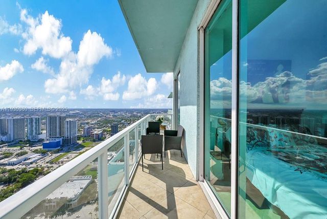 1900 N Bayshore Dr 5103, Miami, FL 33132