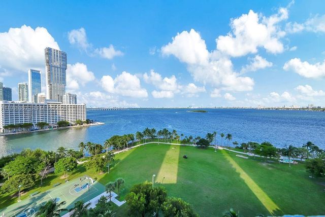 1900 N Bayshore Dr 5103, Miami, FL 33132