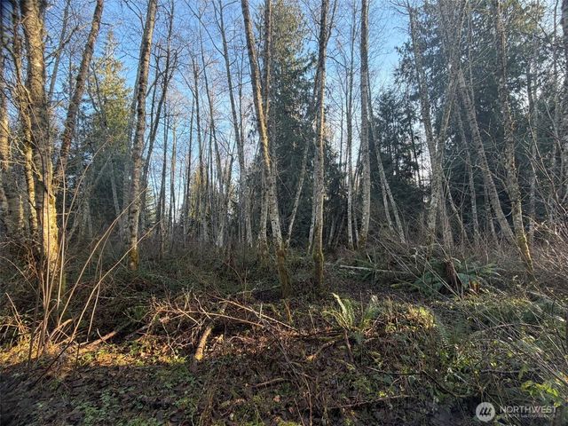 400 House Place, Camano Island, WA 98282