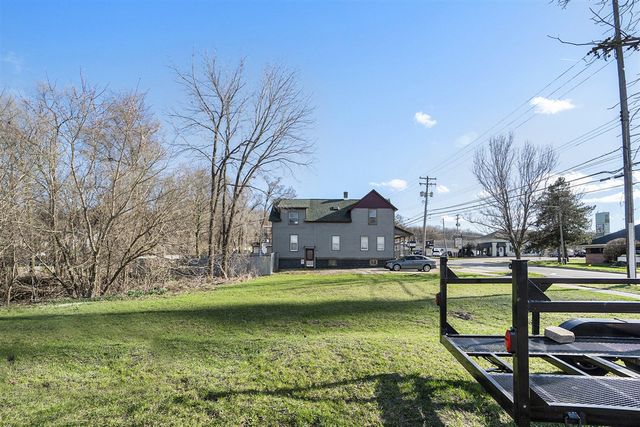 1813 S Westnedge Avenue, Kalamazoo, MI 49008