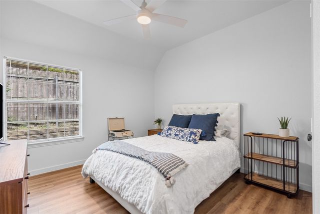 2236 Templeton Drive, Arlington, TX 76006