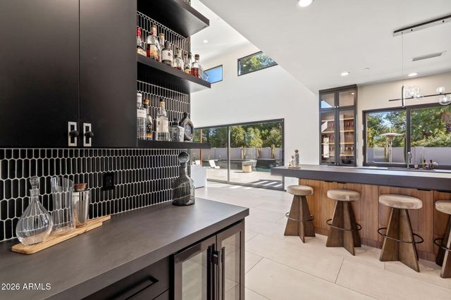 10829 N MILLER Road, Scottsdale, AZ 85260