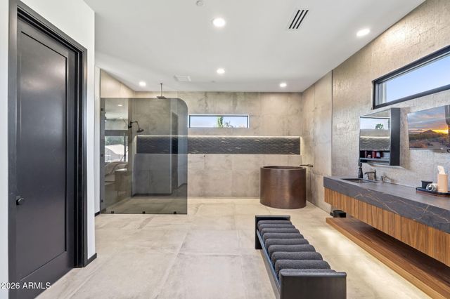 10829 N MILLER Road, Scottsdale, AZ 85260