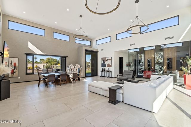 10829 N MILLER Road, Scottsdale, AZ 85260