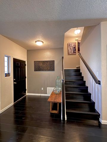 1901 Cortina Loop SE, Rio Rancho, NM 87124