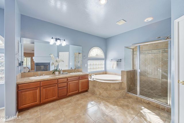 9741 W BLACK HILL Road, Peoria, AZ 85383