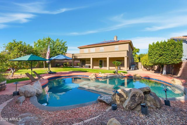 9741 W BLACK HILL Road, Peoria, AZ 85383