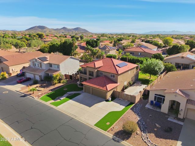 9741 W BLACK HILL Road, Peoria, AZ 85383