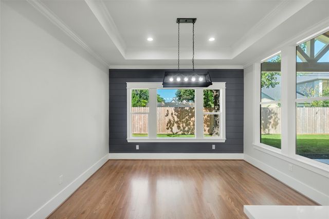 1859 Lynnview Drive, Houston, TX 77055