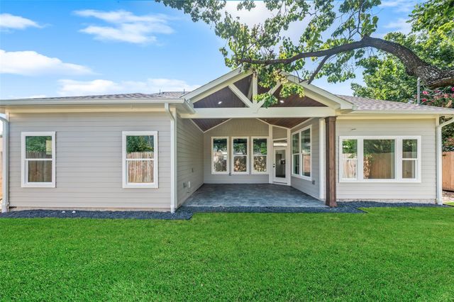 1859 Lynnview Drive, Houston, TX 77055
