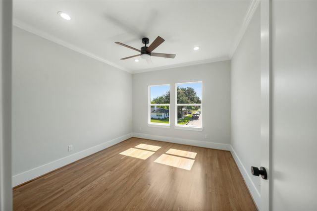 1859 Lynnview Drive, Houston, TX 77055