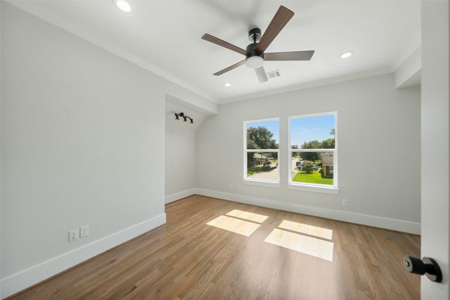 1859 Lynnview Drive, Houston, TX 77055