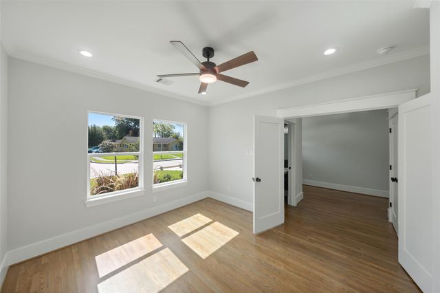 1859 Lynnview Drive, Houston, TX 77055