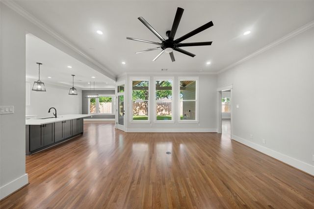 1859 Lynnview Drive, Houston, TX 77055