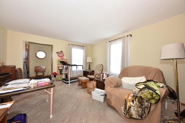 N101W15725 Council Bluffs DRIVE, Germantown, WI 53022