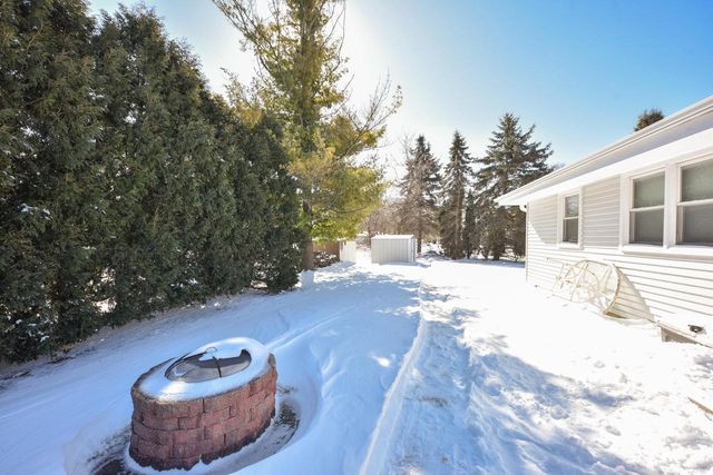 N101W15725 Council Bluffs DRIVE, Germantown, WI 53022