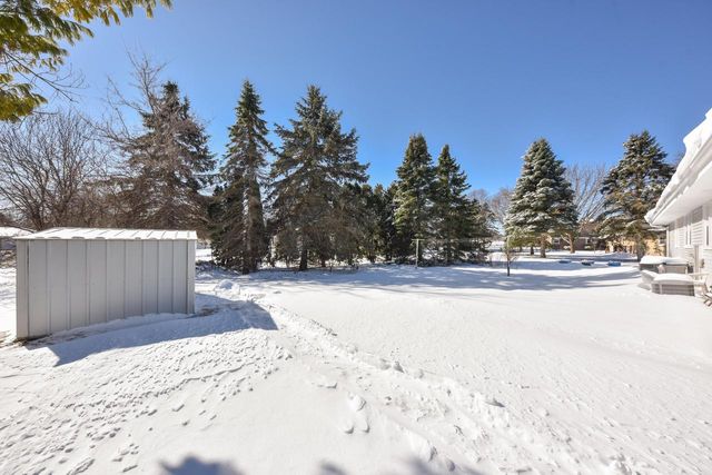 N101W15725 Council Bluffs DRIVE, Germantown, WI 53022